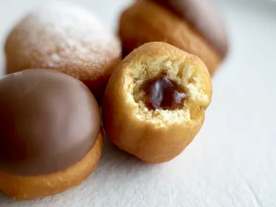 Пончик: улюблений смаколик усього світу