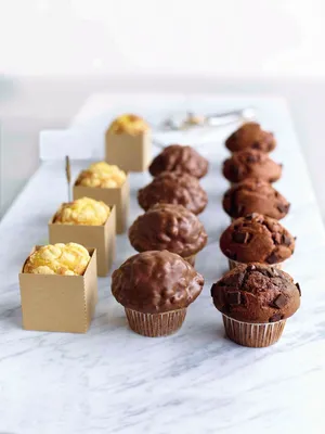 Ізі Мафін Темний